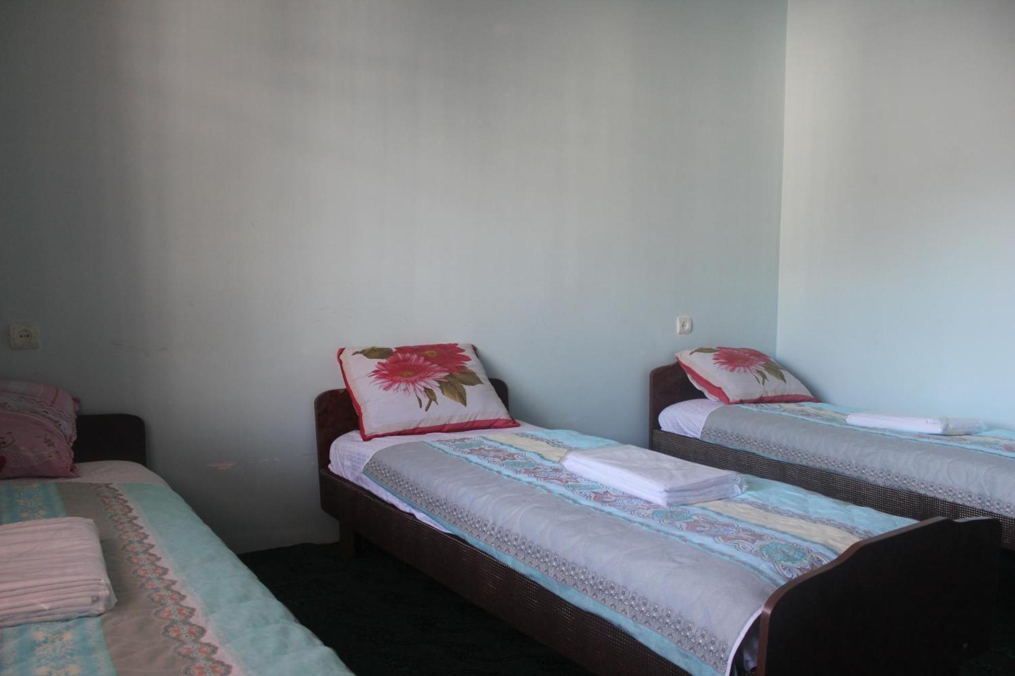 Canal Hostel Şǝki Extérieur photo