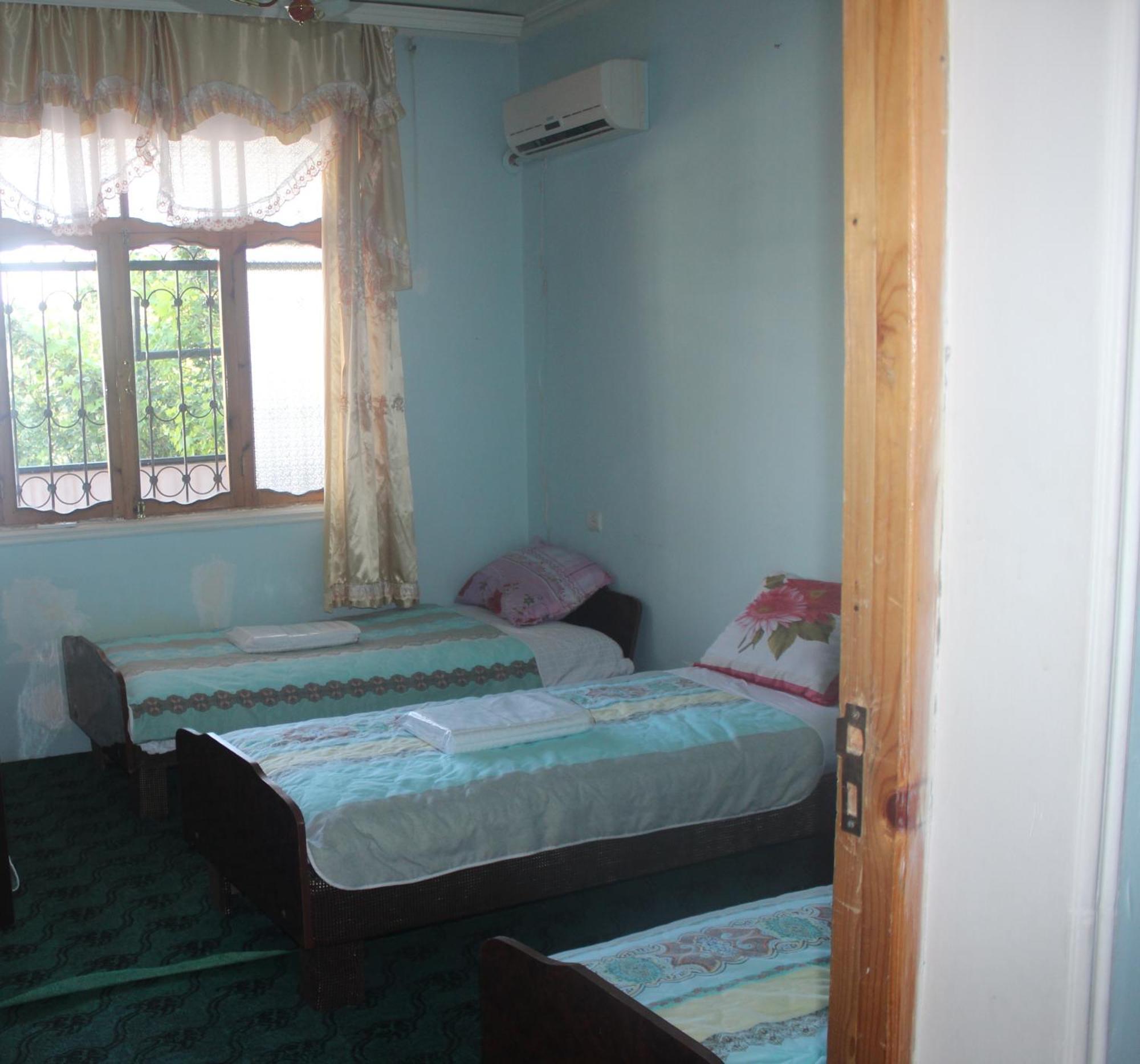 Canal Hostel Şǝki Extérieur photo