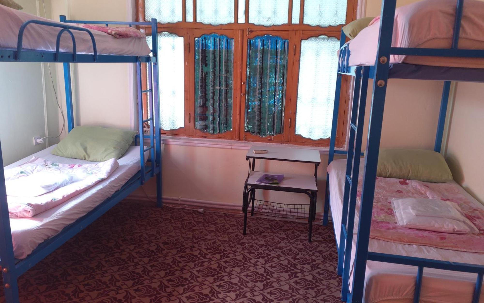 Canal Hostel Şǝki Extérieur photo